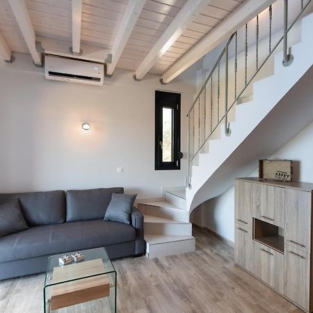 Blue House Luxury Apartment Nikiana Buitenkant foto