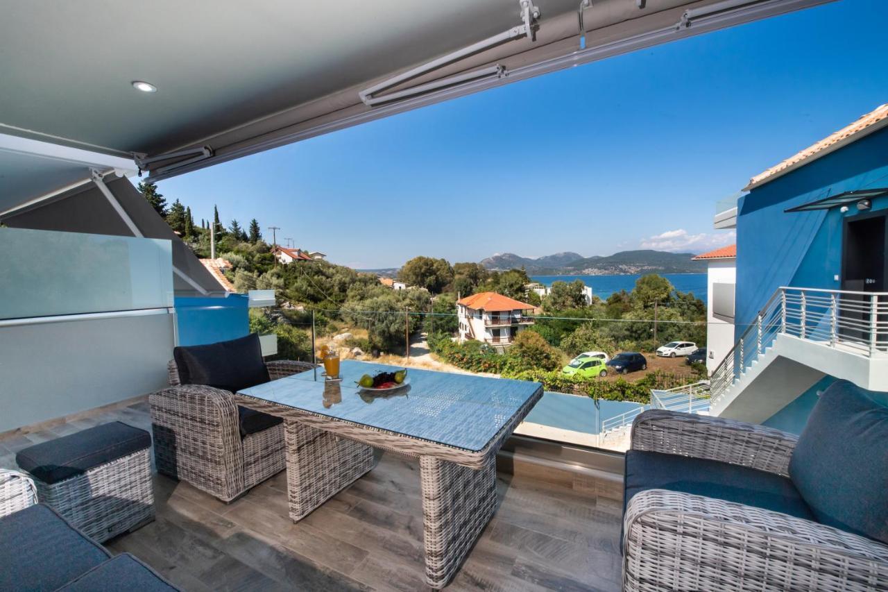 Blue House Luxury Apartment Nikiana Buitenkant foto